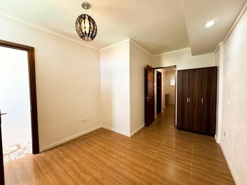 Modern 3-Bedroom 2- Storey Triplex House and Lot for Sale in Las Piñas City