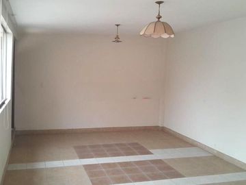 Venta De Casa 3 Pisos - Bellavista-Callao