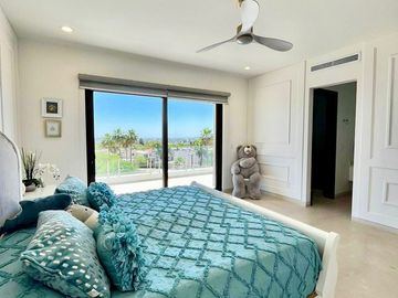 HERMOSA Y MODERNA RESIDENCIA EN VENTA AL NORTE