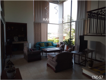 VENDO MAGNÍFICA CASA CAMPESTRE, IDEAL PARA VIVIR EN UN ESTILO DE VIDA CÓMODO, ESPACIOS GENEROSOS.