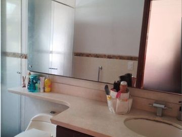 VENDO MAGNÍFICA CASA CAMPESTRE, IDEAL PARA VIVIR EN UN ESTILO DE VIDA CÓMODO, ESPACIOS GENEROSOS.