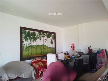 VENDO MAGNÍFICA CASA CAMPESTRE, IDEAL PARA VIVIR EN UN ESTILO DE VIDA CÓMODO, ESPACIOS GENEROSOS.