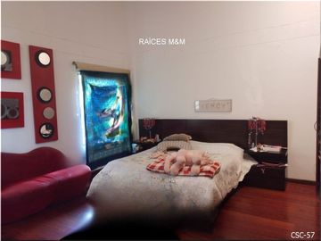 VENDO MAGNÍFICA CASA CAMPESTRE, IDEAL PARA VIVIR EN UN ESTILO DE VIDA CÓMODO, ESPACIOS GENEROSOS.