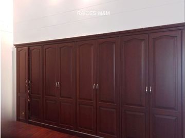 VENDO MAGNÍFICA CASA CAMPESTRE, IDEAL PARA VIVIR EN UN ESTILO DE VIDA CÓMODO, ESPACIOS GENEROSOS.