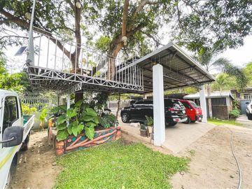1067 SQM Semi Furnished House And Lot With Bodega Ready for Water Refilling Business