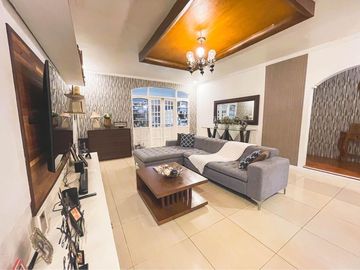 1067 SQM Semi Furnished House And Lot With Bodega Ready for Water Refilling Business