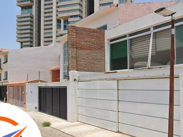 VENTA DE CASA EN SANTIAGO DE QUERETARO LOMAS DE CARRETAS