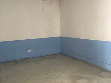 VENDO PROPIEDAD PARA ESCUELA, CLINICA U OFICINAS DOBLE FRENTE 984 MTS.
