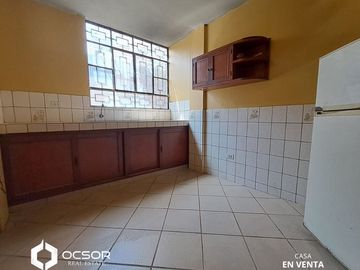 CASA DE 108M2 EN FONAVI LA ANGOSTURA