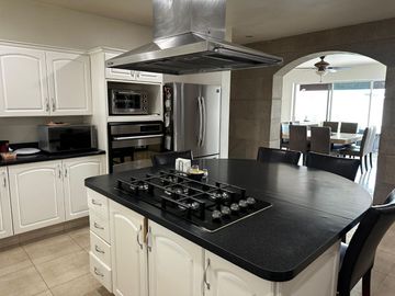 EXCELENTE CASA EN VENTA