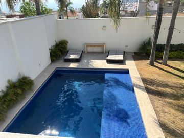 EXCELENTE CASA EN VENTA