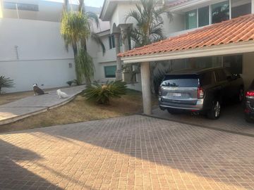 EXCELENTE CASA EN VENTA
