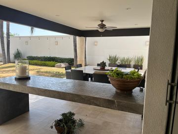 EXCELENTE CASA EN VENTA