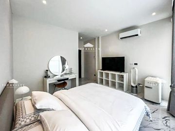 For Sale: 2 Bedrooms 2BR House and Lot in Tagaytay City at Pueblo Del Sol Subdivision