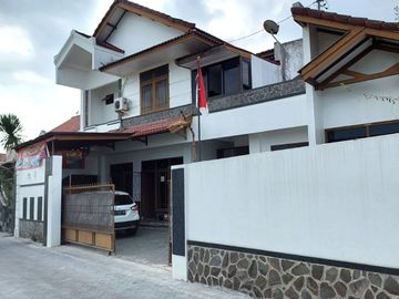 Rumah dan Workhop Strategis dekat Jalan Magelang