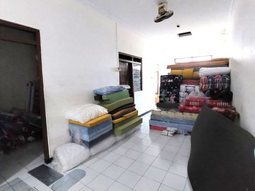 Rumah dan Workhop Strategis dekat Jalan Magelang