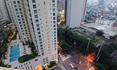 Just Listed: Elegant 2-Bedroom Condominium in Rockwell, Makati