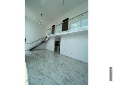 MODERNA CASA EN VENTA-RENTA EN LAS FINCAS