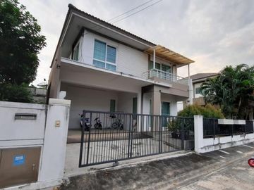 House for sale Prueklada BangPhli ,Near Bangna- Trat Road. Mega Bamgna, Suvarnabhumi Airport Single house for sale Prueklada BangPhli Near Bangna-Trat