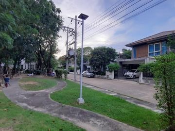 House for sale Prueklada BangPhli ,Near Bangna- Trat Road. Mega Bamgna, Suvarnabhumi Airport Single house for sale Prueklada BangPhli Near Bangna-Trat