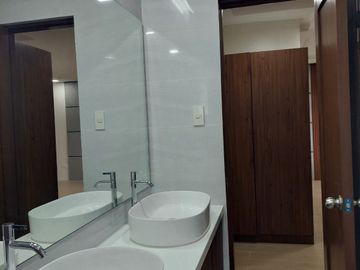 La Residencia de Sta Rosa 4BR house for sale