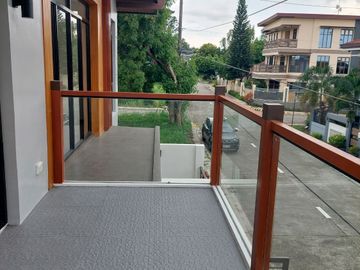 La Residencia de Sta Rosa 4BR house for sale