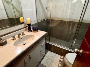 VENTA DE DEPARTAMENTO DUPLEX, MIRAFLORES, 170 m2, PISO 4