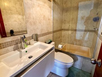VENTA DE DEPARTAMENTO DUPLEX, MIRAFLORES, 170 m2, PISO 4