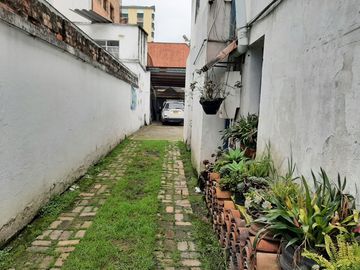 VENTA CASA TEUSAQUILLO PARA REMODELAR