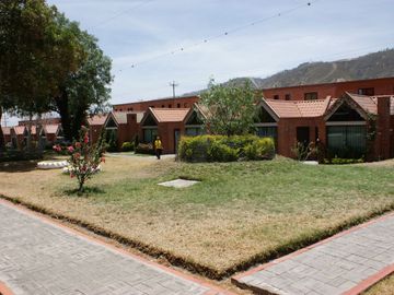Casa - Venta - Semi Nueva - Pomasqui - Norte - Quito