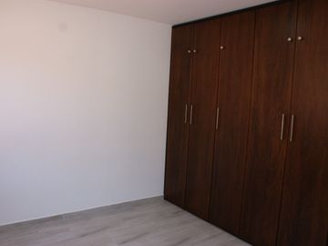 Casa - Venta - Semi Nueva - Pomasqui - Norte - Quito