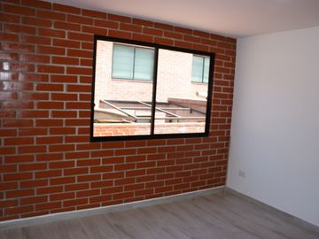 Casa - Venta - Semi Nueva - Pomasqui - Norte - Quito