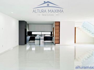 Residencia Nueva en Venta Puerta Las Lomas Andares Zapopan