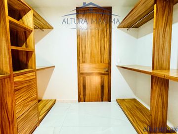 Residencia Nueva en Venta Puerta Las Lomas Andares Zapopan