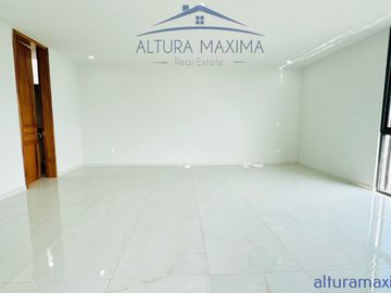 Residencia Nueva en Venta Puerta Las Lomas Andares Zapopan