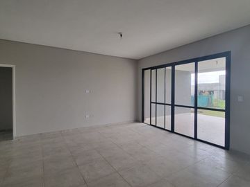CASA EN VENTA BARRIO CERRADO QUINTAS 2, A ESTRENAR!