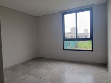 CASA EN VENTA BARRIO CERRADO QUINTAS 2, A ESTRENAR!
