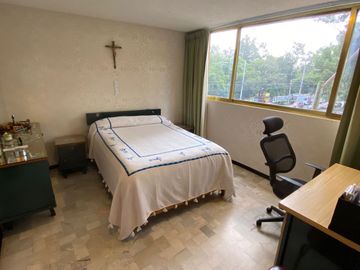 Casa en Venta en Rinconada Coapa, Tlalpan; con uso de suelo comercial