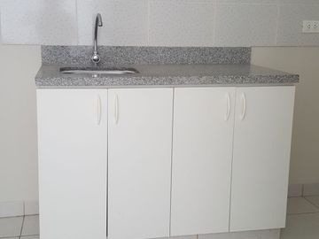 VENTA DE CASA EN CONDOMINIO LOS SAUCES Espaldas de la Universidad SIPÁN