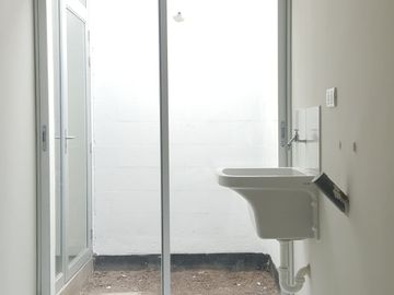 VENTA DE CASA EN CONDOMINIO LOS SAUCES Espaldas de la Universidad SIPÁN
