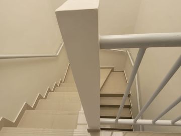 VENTA DE CASA EN CONDOMINIO LOS SAUCES Espaldas de la Universidad SIPÁN