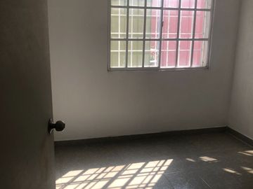 LAGO DE LOOS REYES AZTECAS, BARRIO SANTIAGO 2DA. SECC. ZUMPANGO, EDO. DE MÉXICO.