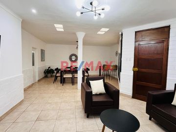 Se Vende Casa De Playa En Punta Negra Totalmente Amoblada