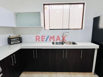 Se Vende Casa De Playa En Punta Negra Totalmente Amoblada