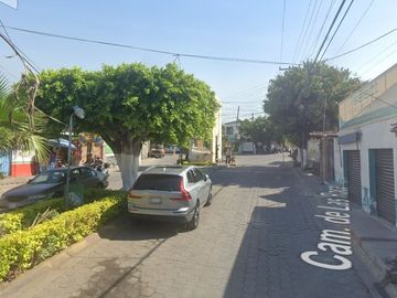 GRAN OPORTUNIDAD DE ENORME CASA EN OAXTEPEC!!!