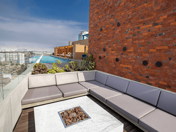 ¡Vive El Encanto De Barranco! Alquiler De Moderno Departamento Amoblado