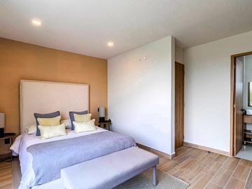 CASA EN VENTA AL SUR DE CUERNAVACA CON ALBERCA Y PALAPA