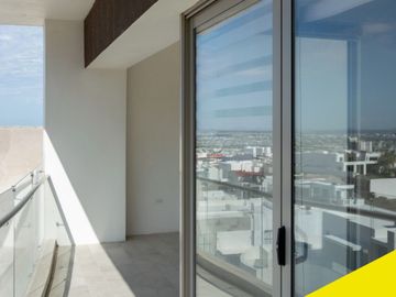 Residencia de 3 pisos en venta en La Cañada Residencial