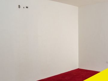 Residencia de 3 pisos en venta en La Cañada Residencial