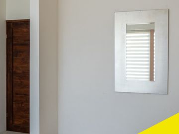 Residencia de 3 pisos en venta en La Cañada Residencial